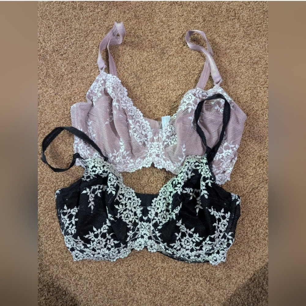 Wacoal 38DD Elegant Lace Women's Bra Set - Black and Pink